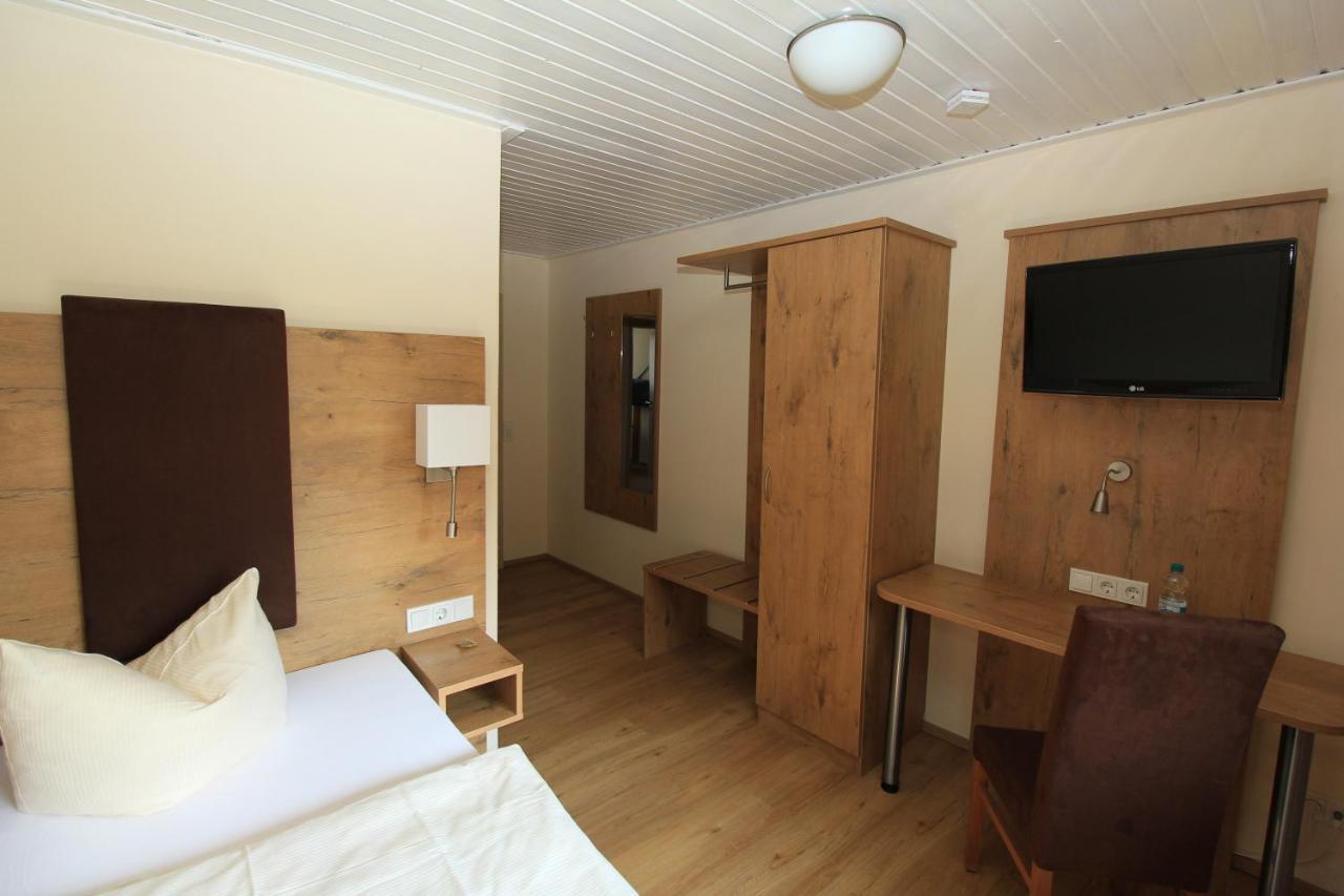 Waldhotel Albachmuehle Mit Albacher Stuben Wasserliesch Exterior photo